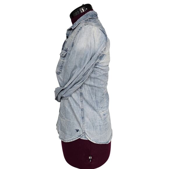 Women's American Eagle Button Down Denim Long Sleeve Top | Size Medium - Picture 3 of 11